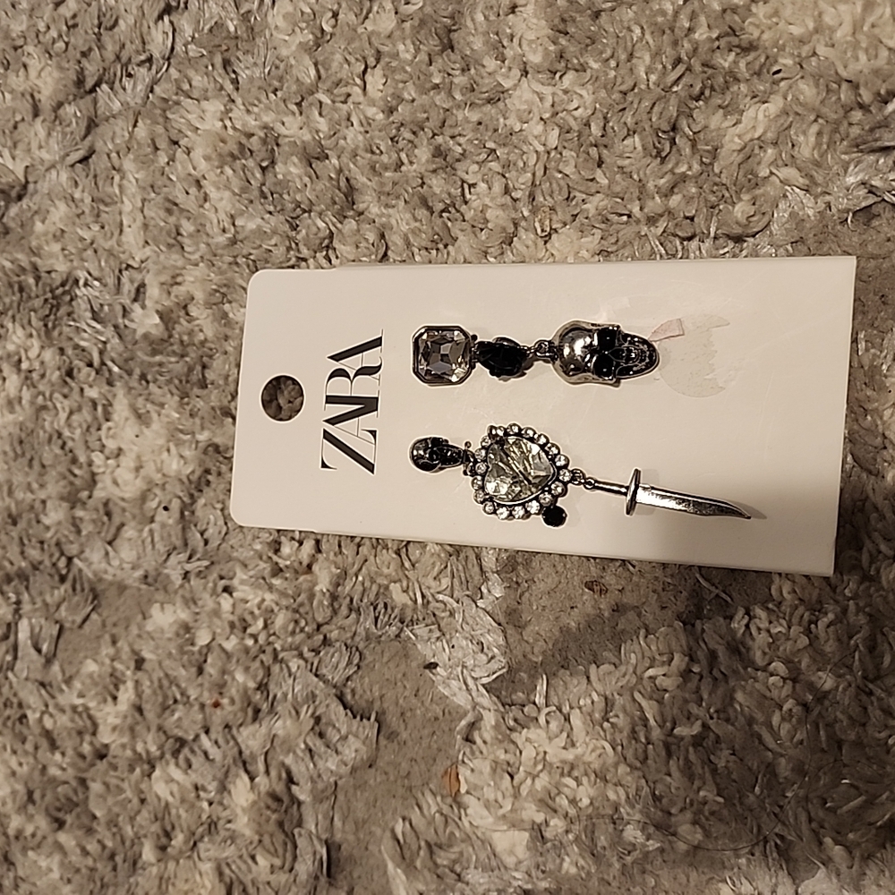 ZARA Black and Silver Skull Earrings